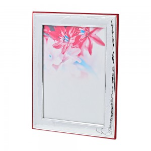 Ασημένια κορνίζα