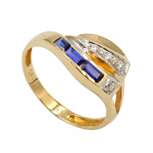 Δαχτυλίδι με ζαφείρια και ζιρκόν Δαχτυλίδι με ζαφείρια και ζιρκόν